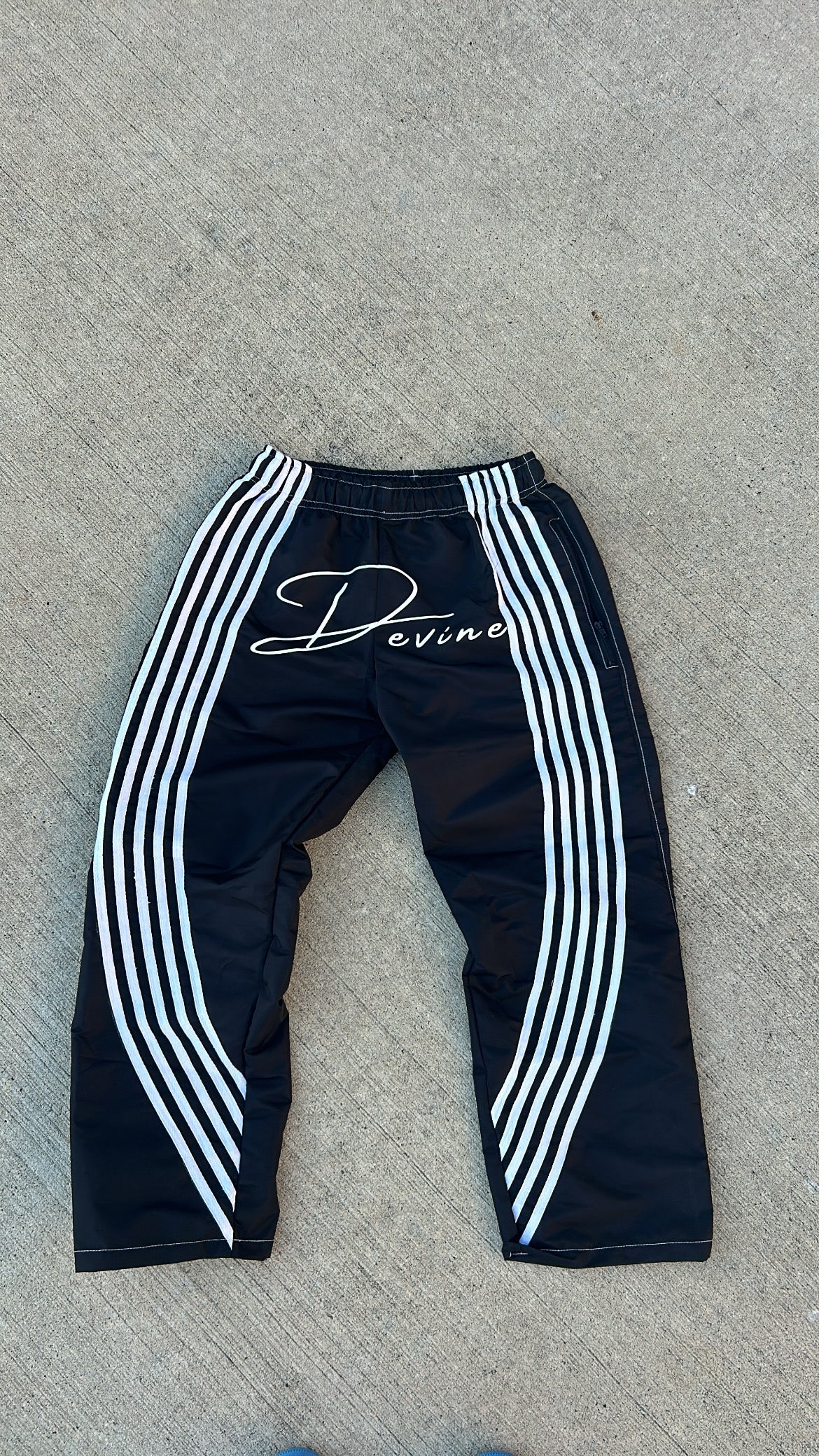 DG NYLON PANTS (PREMADE)